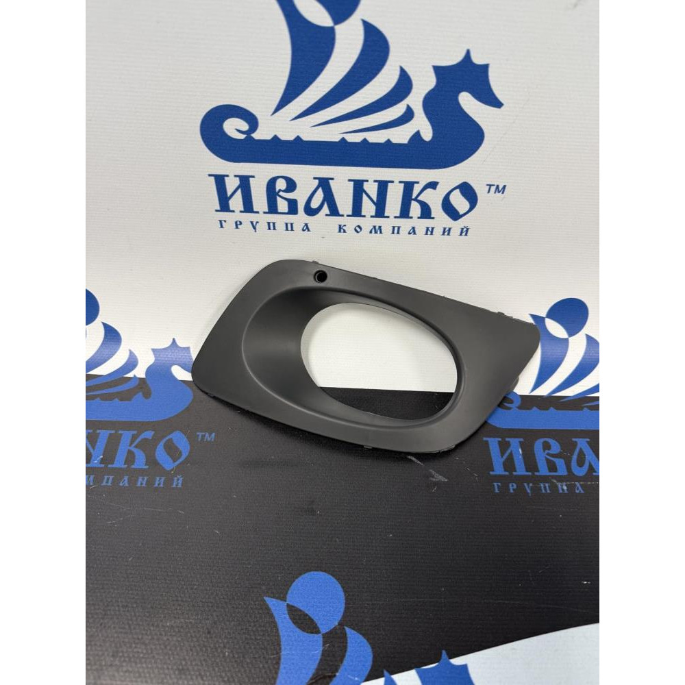 КОРПУС ПРОТИВОТУМАННОЙ ФАРЫ, ПРАВЫЙ MERCEDES SPRINTER 2014-2018