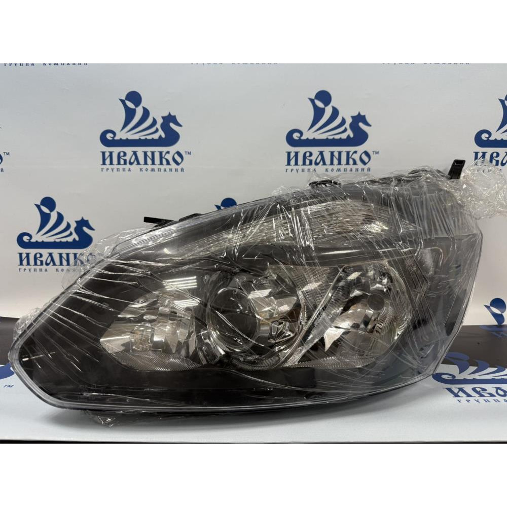 ФАРА ПЕРЕДНЯЯ ЛЕВАЯ FORD TRANSIT CUSTOM (С ЛИНЗОЙ) 13/01-18/01