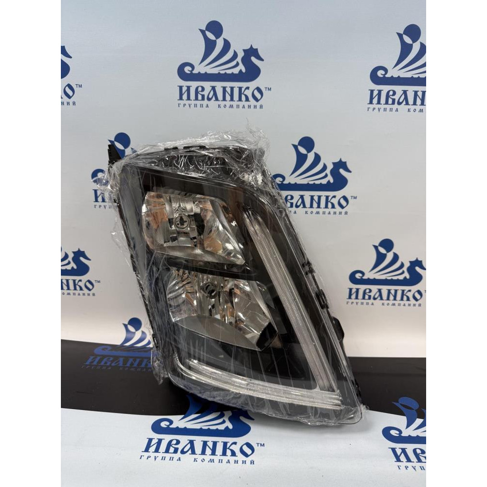 ФАРА ГОЛОВНОГО СВЕТА ЛЕВАЯ VOLVO TRUCK FH12 2019-