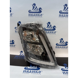 ФАРА ГОЛОВНОГО СВЕТА ЛЕВАЯ VOLVO TRUCK FH12 2019-