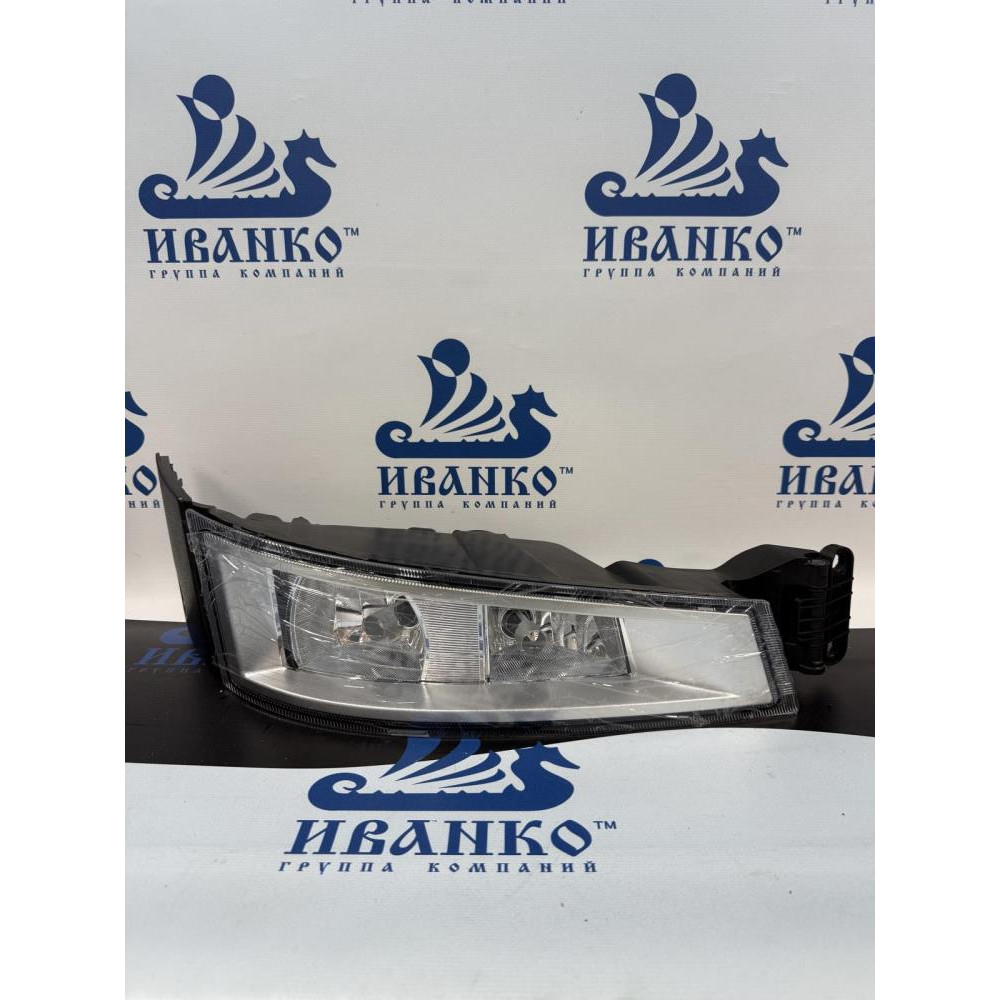 ФАРА ПЕРЕДНЯЯ ПРАВАЯ ПРОТИВОТУМАННАЯ  VOLVO FH4 ЕВРО 6 13/01-19/01
