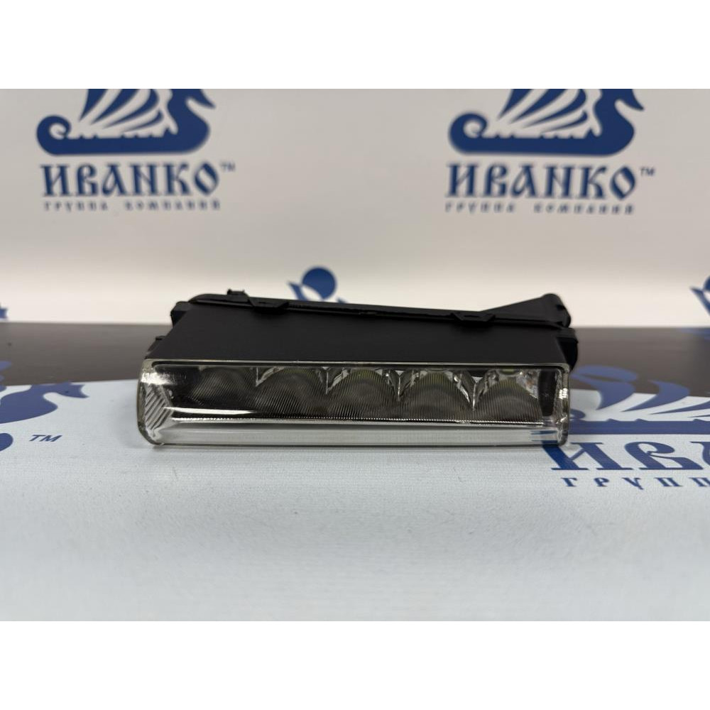 ДНЕВНЫЕ ХОДОВЫЕ ОГНИ ПЕРЕДНИЕ  ЛЕВАЯ СТОРОНА MERCEDES-BENZ ACTROS MP4 02/01-21/01