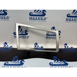 РАМКА/ОБЛИЦОВКА ФАРЫ ЛЕВОЙ VOLVO FH12 (2000>)