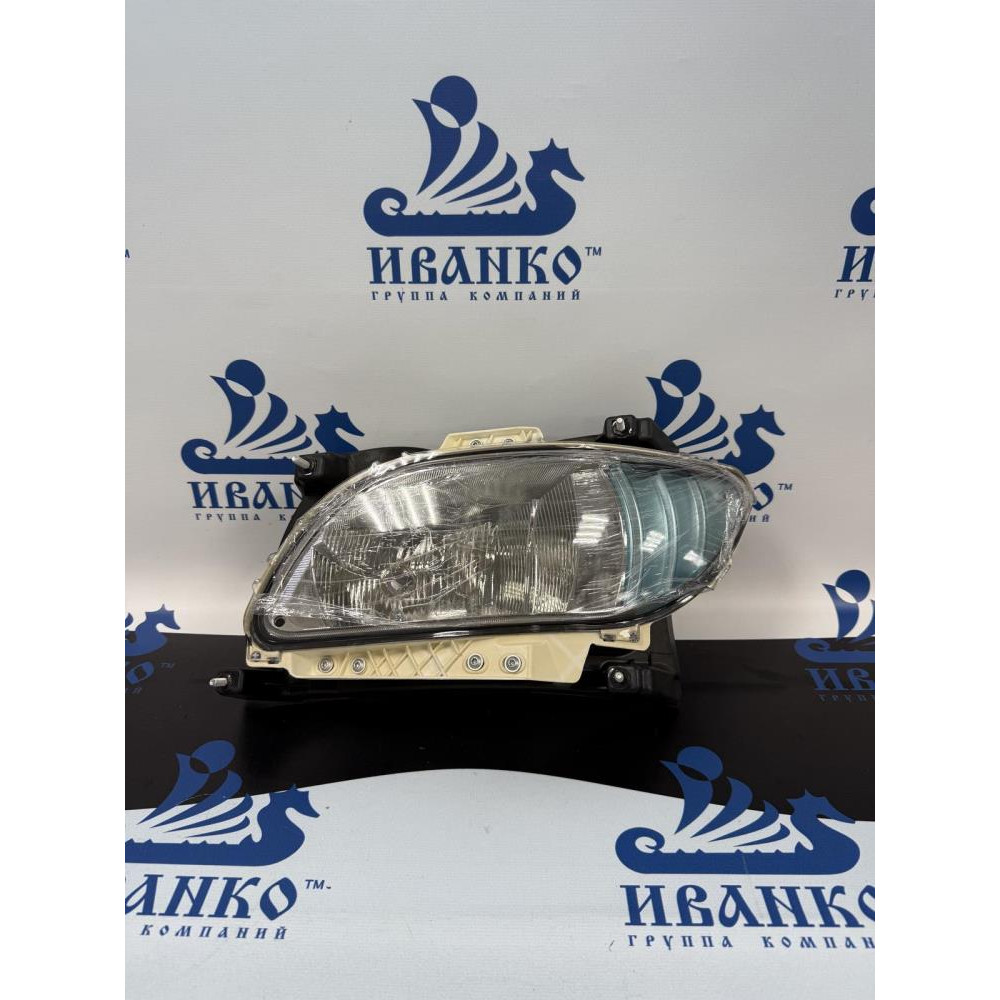 ФАРА ПЕРЕДНЯЯ ПРОТИВОТУМАННАЯ ЛЕВАЯ DAF XF 106 13/01-