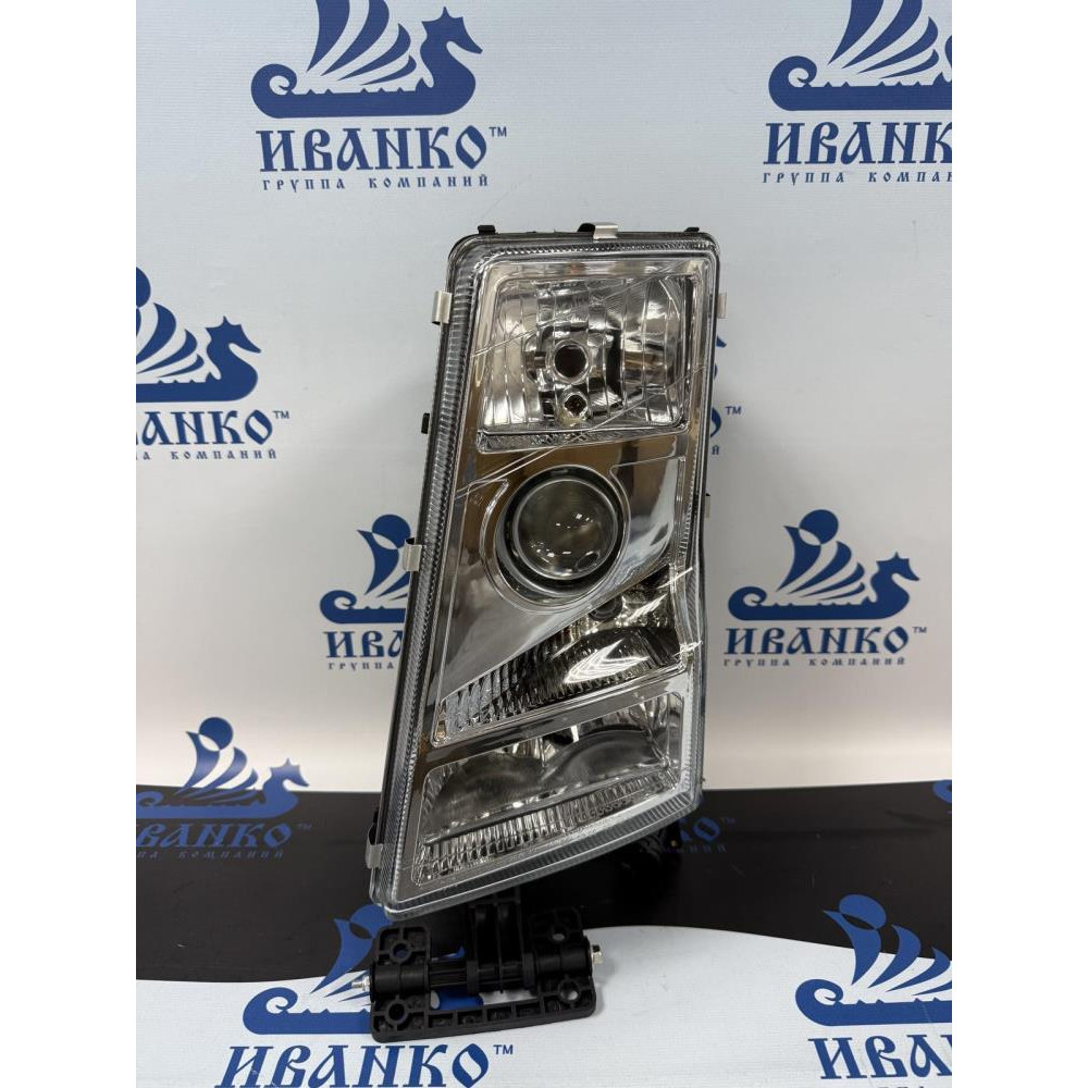 ФАРА ПЕРЕДНЯЯ ЛЕВАЯ VOLVO FH/FH 12/FH 16 09.01