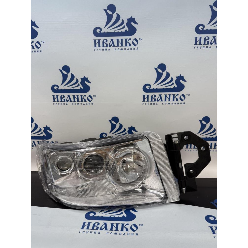 ФАРА ПЕРЕДНЯЯ ПРАВАЯ RENAULT PREMIUM II 05/12-