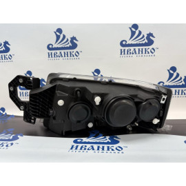 ФАРА ПЕРЕДНЯЯ ПРАВАЯ RENAULT PREMIUM II 05/12-