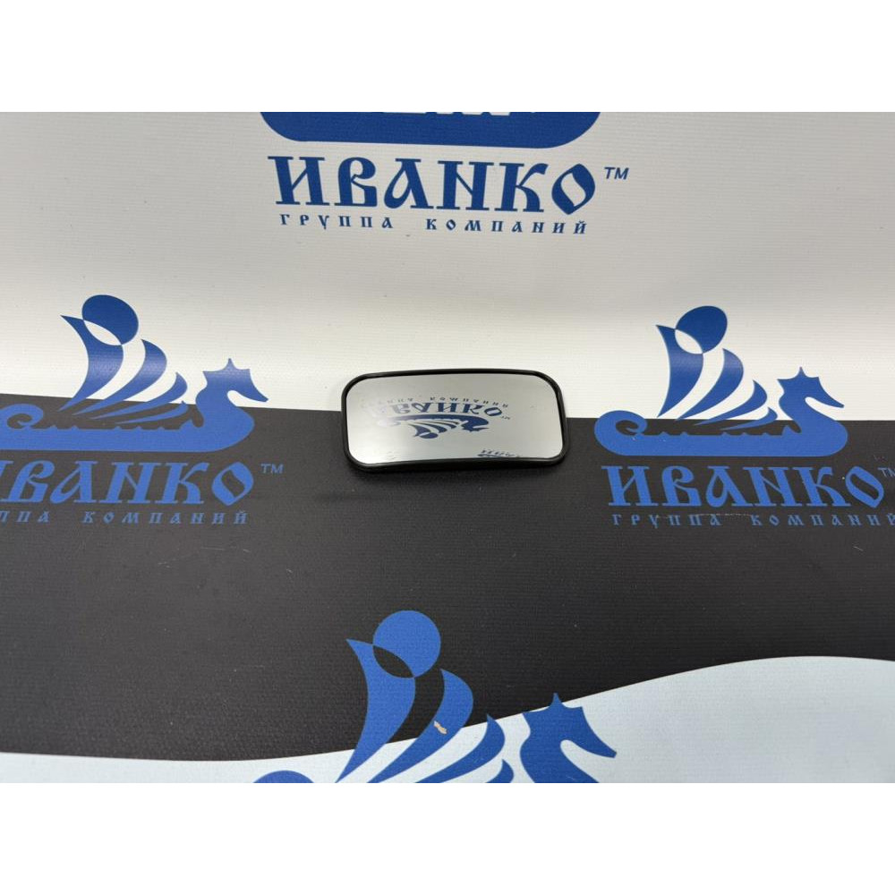 ВСТАВКА ЗЕРКАЛА ПРАВАЯ MERCEDES SPRINTER 2018