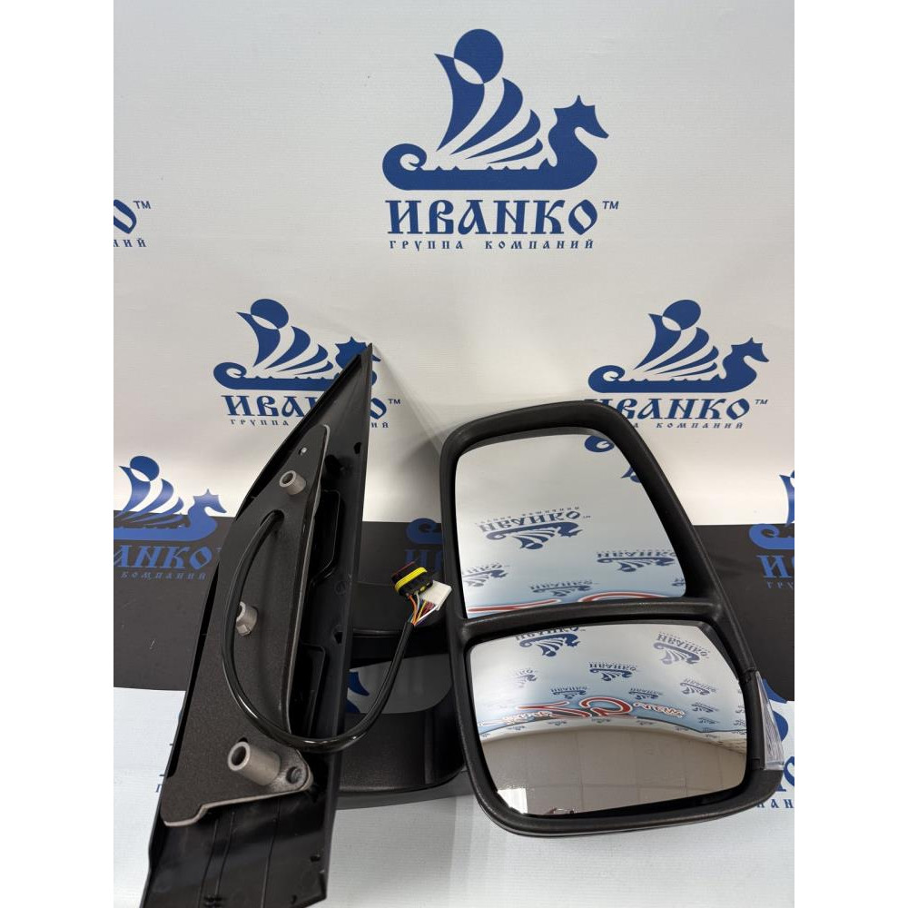 ЗЕРКАЛО ЗАДНЕГО ВИДА  ПРАВОЕ IVECO DAILY (ДЛИННАЯ НОГА)