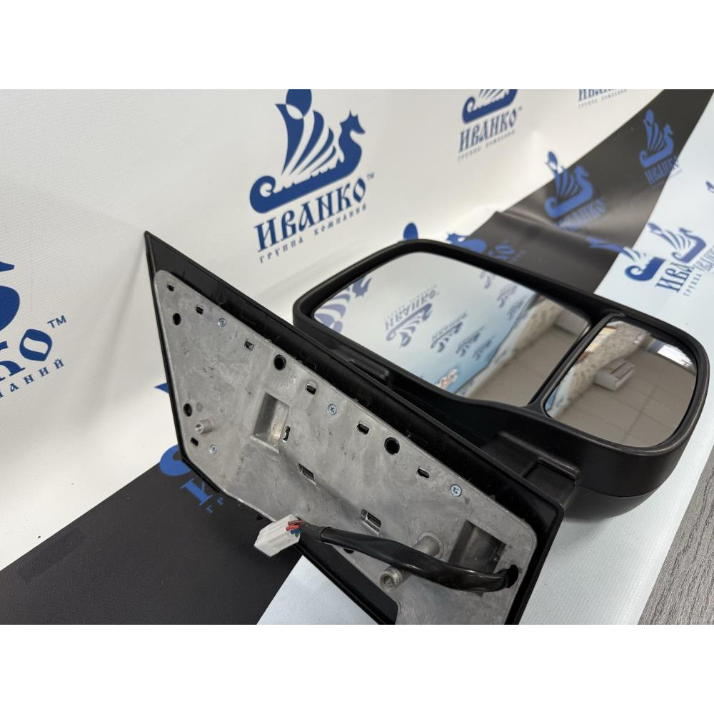 ЗЕРКАЛО ПРАВОЕ GAZELLE, короткая нога