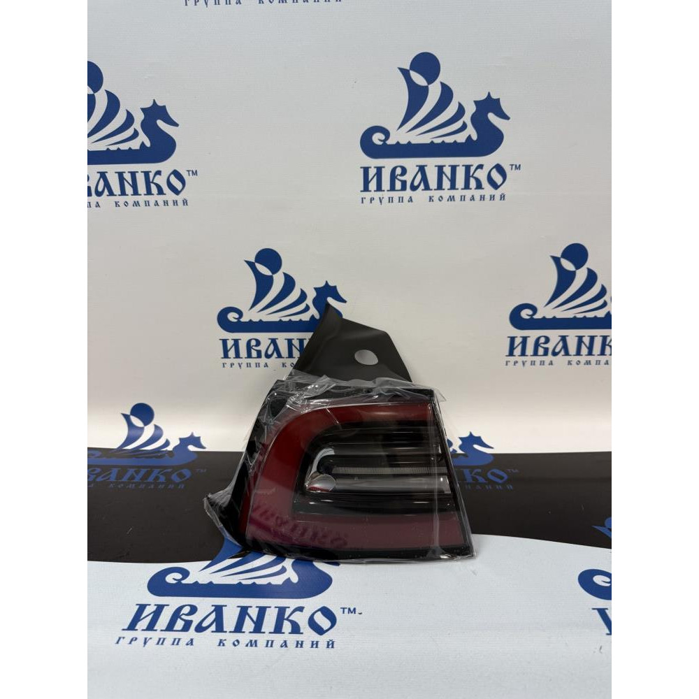 ФОНАРЬ ЗАДНИЙ ЛЕВЫЙ TESLA MODEL 3   18/01-