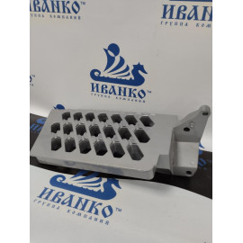 ПОДНОЖКА ЛЕВАЯ VOLVO TRUCK FH С 2013-2019Г В