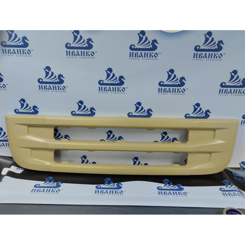 РЕШЕТКА РАДИАТОРА НИЖНЯЯ SCANIA R-SEERIA 2010-