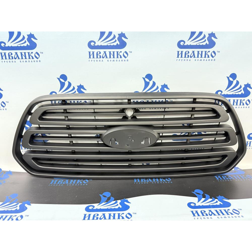 РЕШЕТКА РАДИАТОРА FORD TRANSIT