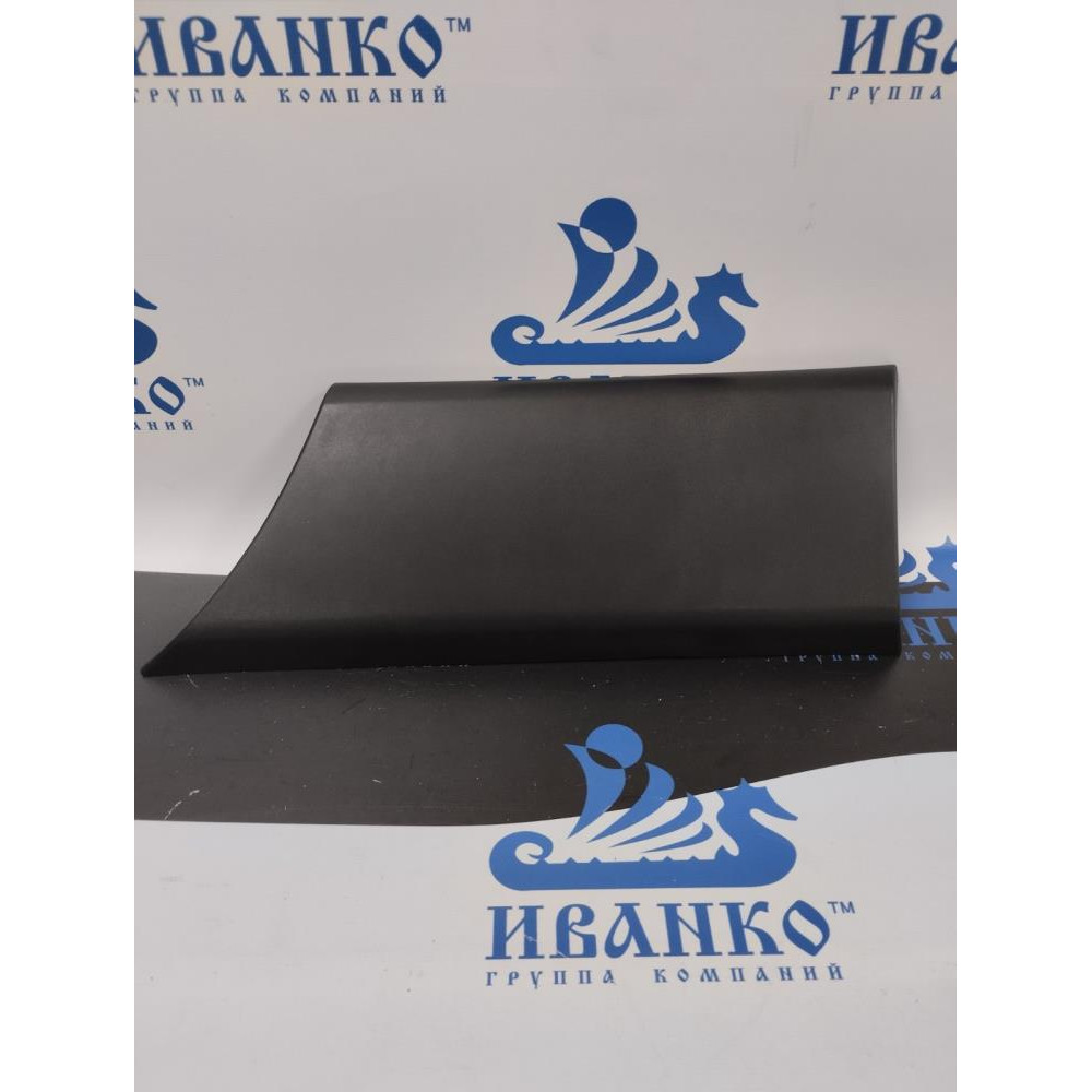 ЗАЩИТНАЯ НАКЛАДКА ЛЕВАЯ RENAULT MASTER(СРЕДНЯЯ КОЛЕСНАЯ БАЗА)