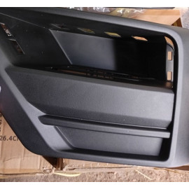 ЗАГЛУШКА(РЕШЕТКА)ПРОТИВОТУМАННОЙ ФАРЫ ЛЕВАЯ VOLKSWAGEN CRAFTER 2017