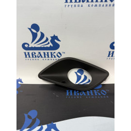 НАКЛАДКА ФАРЫ ПРОТИВОТУМАННОЙ ПРАВОЙ MERCEDES SPRINTER