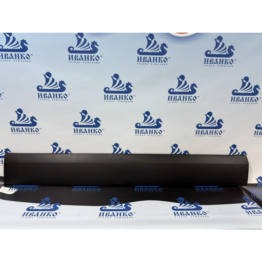 ЗАЩИТНАЯ НАКЛАДКА ЛЕВАЯ 152*20CM MERCEDES SPRINTER 2006-2018