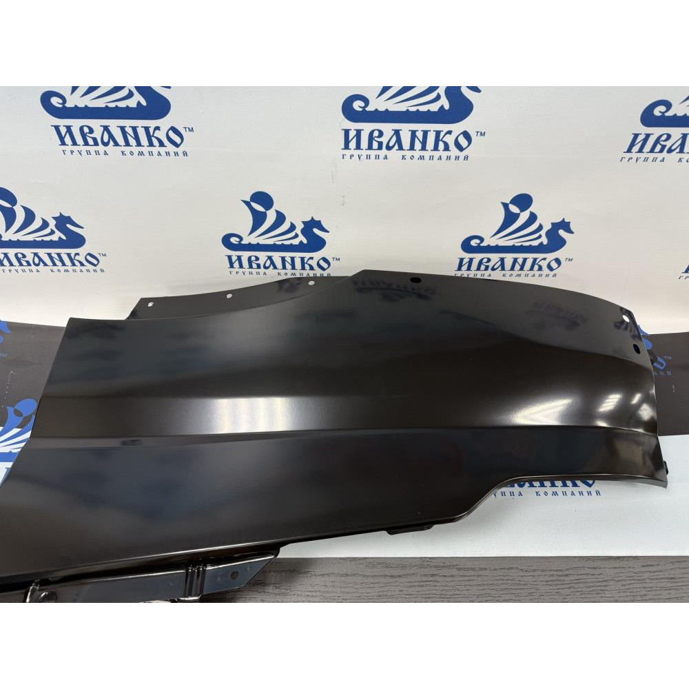 КРЫЛО ПЕРЕДНЕЕ ЛЕВОЕ  IVECO DAILY