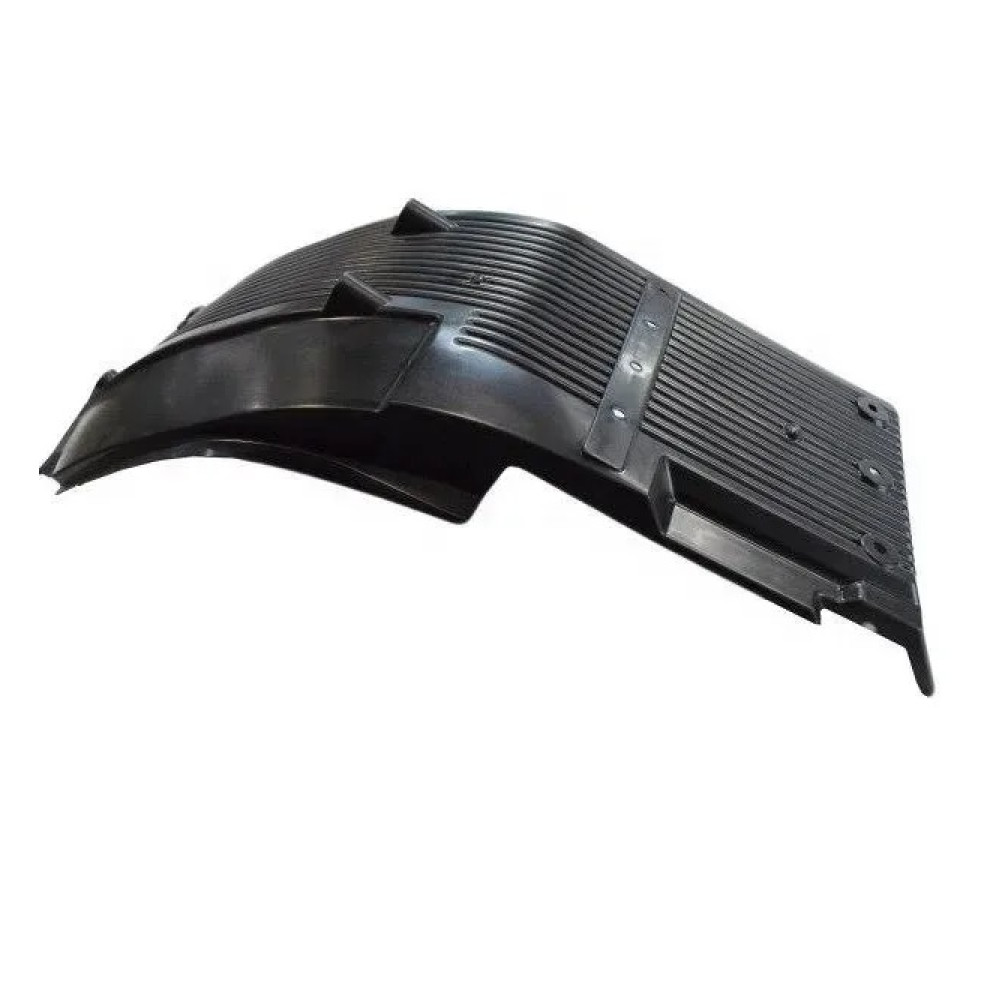 ПОДКРЫЛОК ПЕРЕДНИЙ  ПРАВЫЙ VOLVO TRUCK FH С 2013-2019Г В