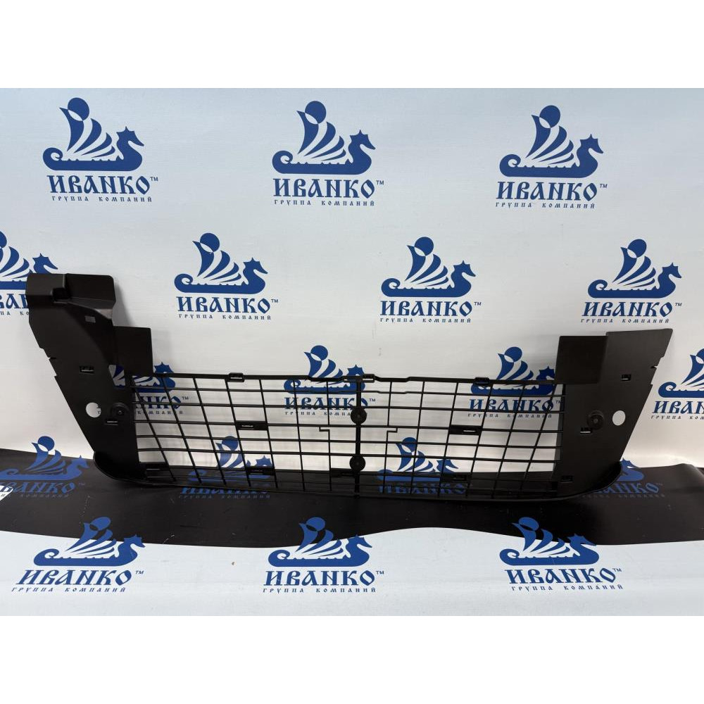 РЕШЕТКА РАДИАТОРА RENAULT MASTER