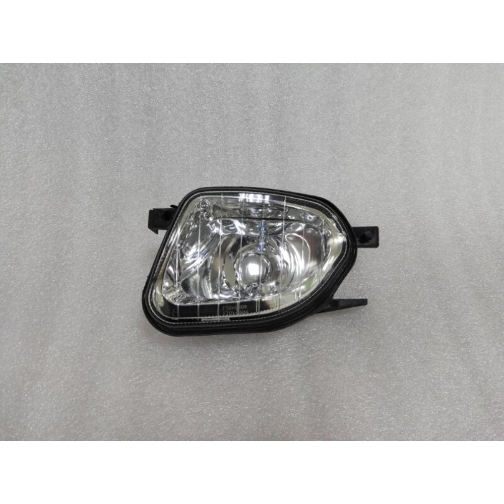 ФАРА ПЕРЕДНЯЯ ЛЕВАЯ ПРОТИВОТУМАННАЯ MERCEDES SPRINTER 2006-2013