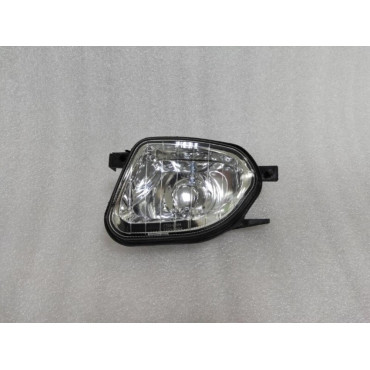 ФАРА ПЕРЕДНЯЯ ЛЕВАЯ ПРОТИВОТУМАННАЯ MERCEDES SPRINTER 2006-2013