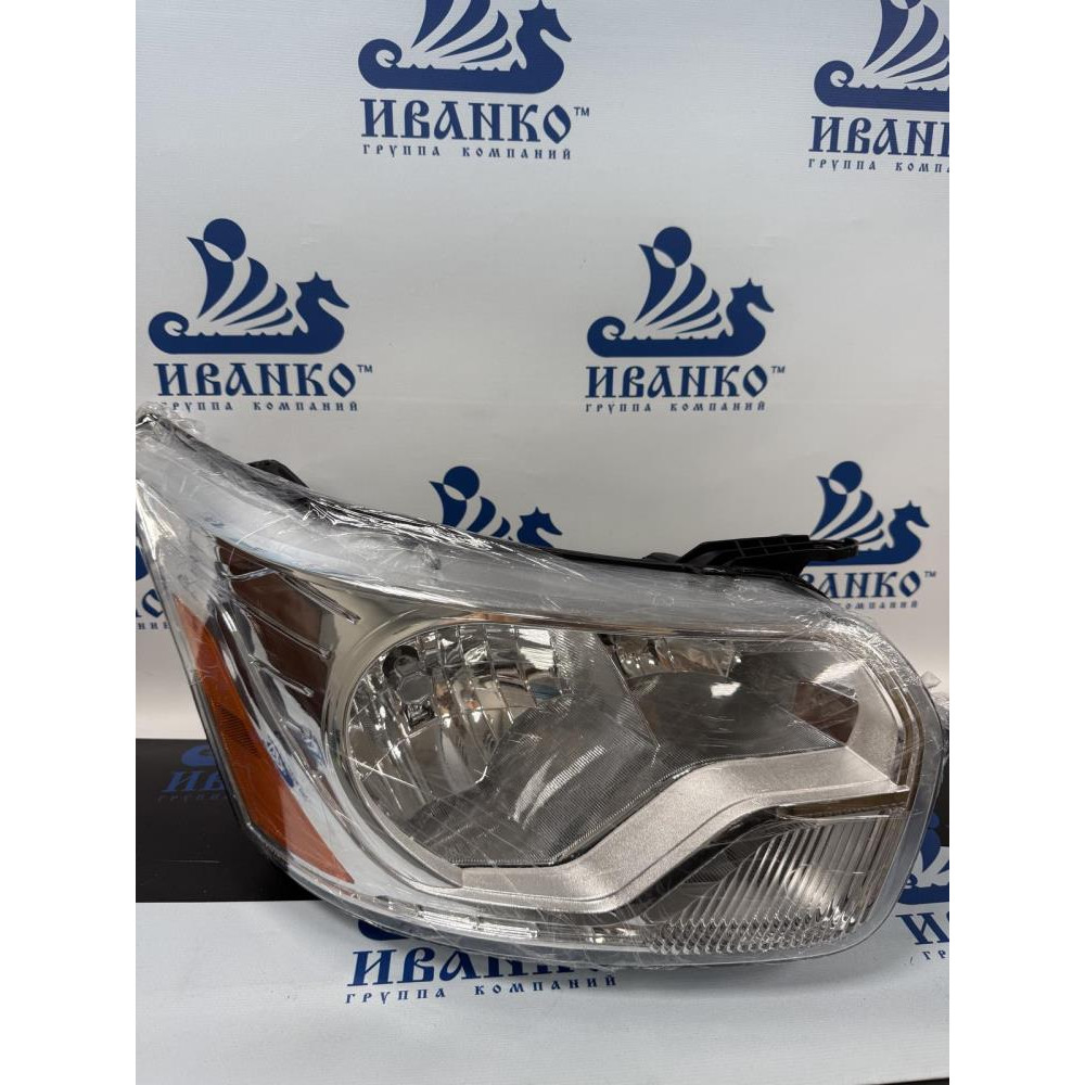 ФАРА ПЕРЕДНЯЯ ПРАВАЯ FORD TRANSIT V363 2014 (USA VERSION)